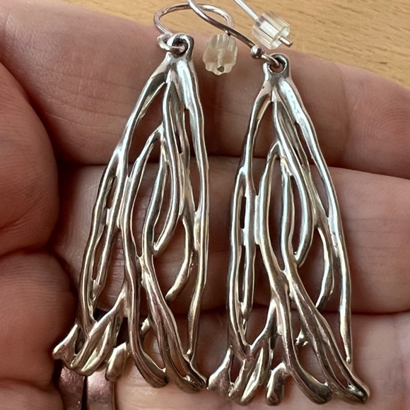 HAGIT GORALI 925 STERLING SILVER SCULPTED LONG DANGLE DROP EARRINGS BRAND NEW - Picture 9 of 16